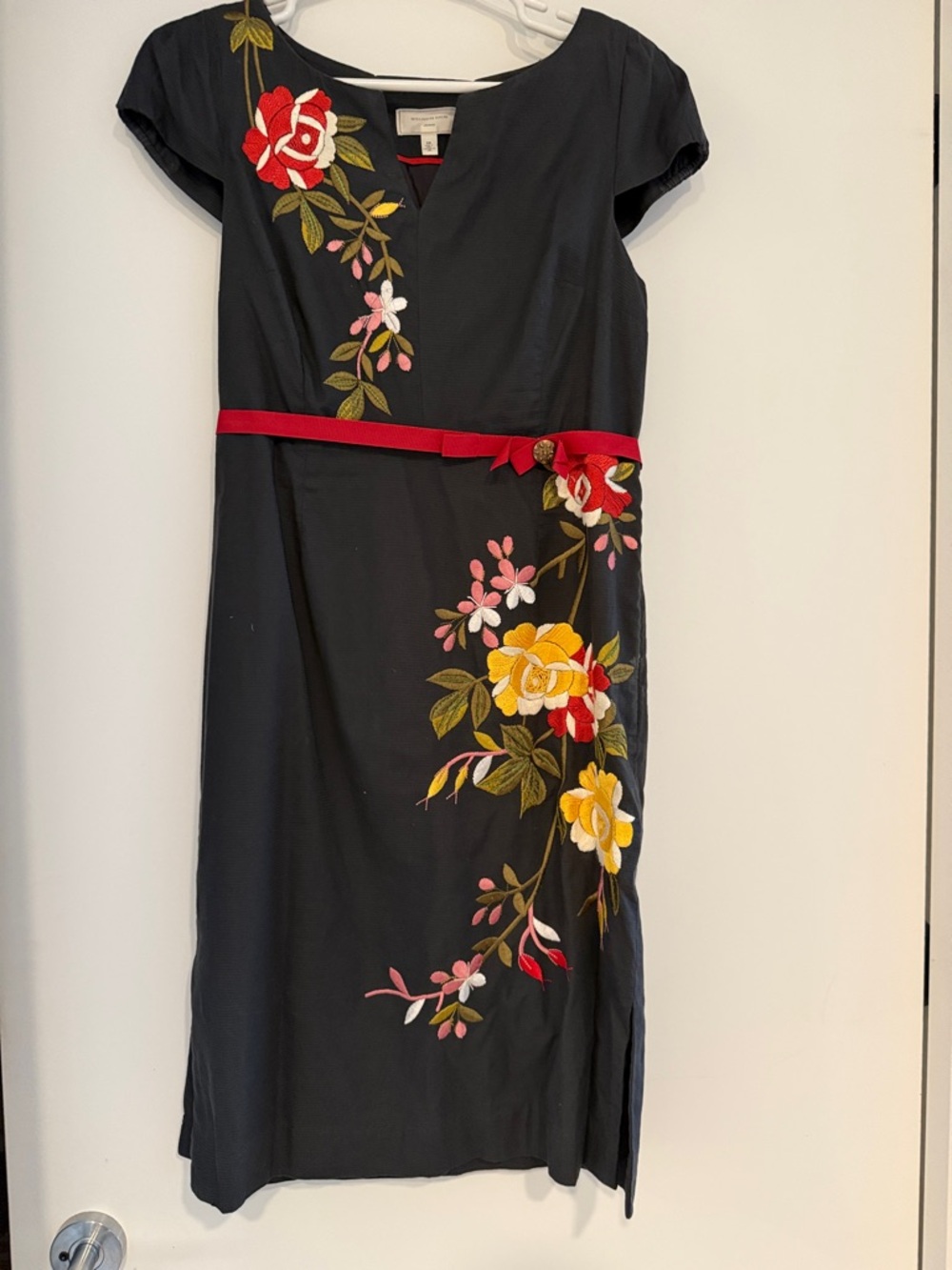 Moulinette Soeurs Flroal Embroidered Cap Sleeve Dress